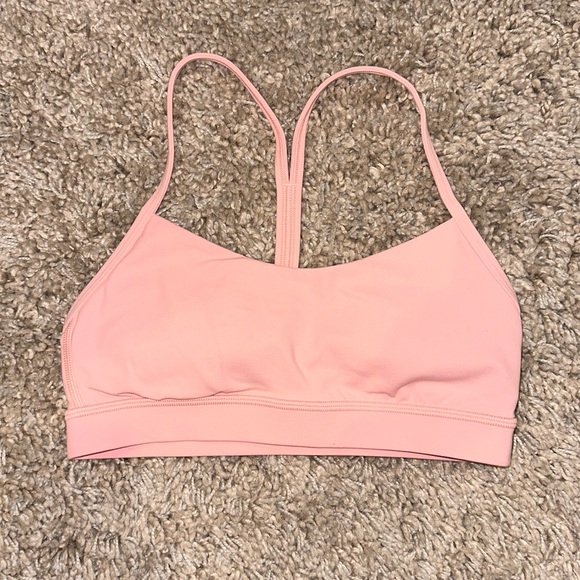 lululemon athletica Other - Lululemon Flow Y Nulu Bra size 6, dew pink, never worn